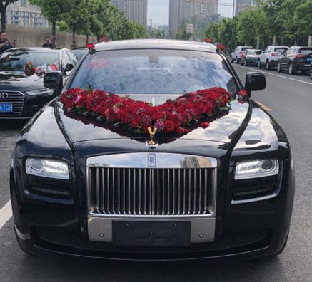 婚車裝飾--紅色大V